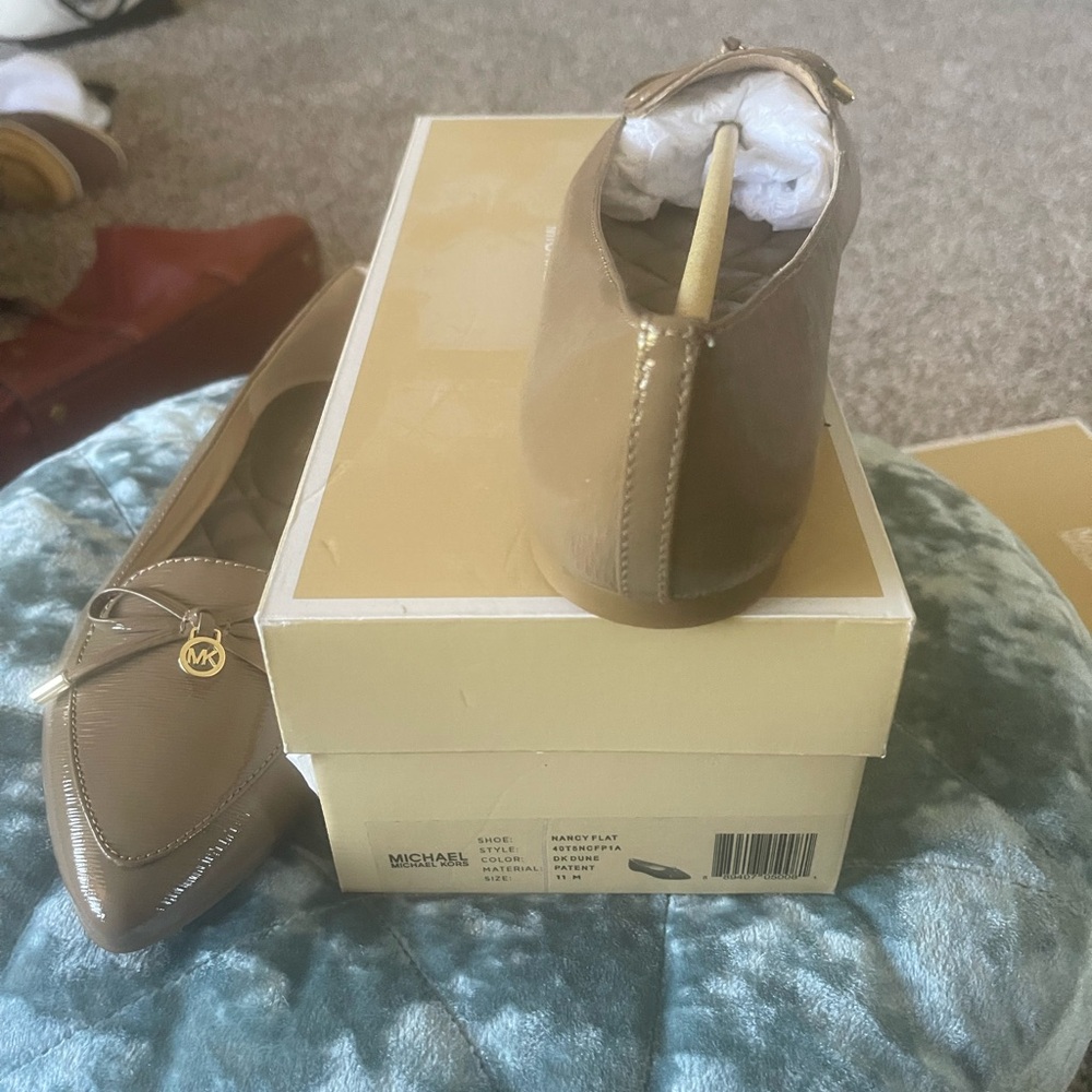 Michael Kors Women's Tan Ballet Flats